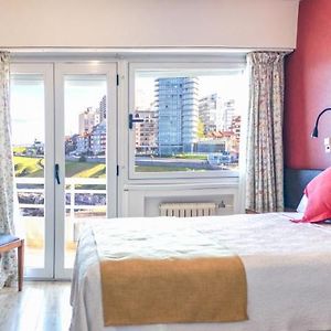 Double or Twin Room Sea View